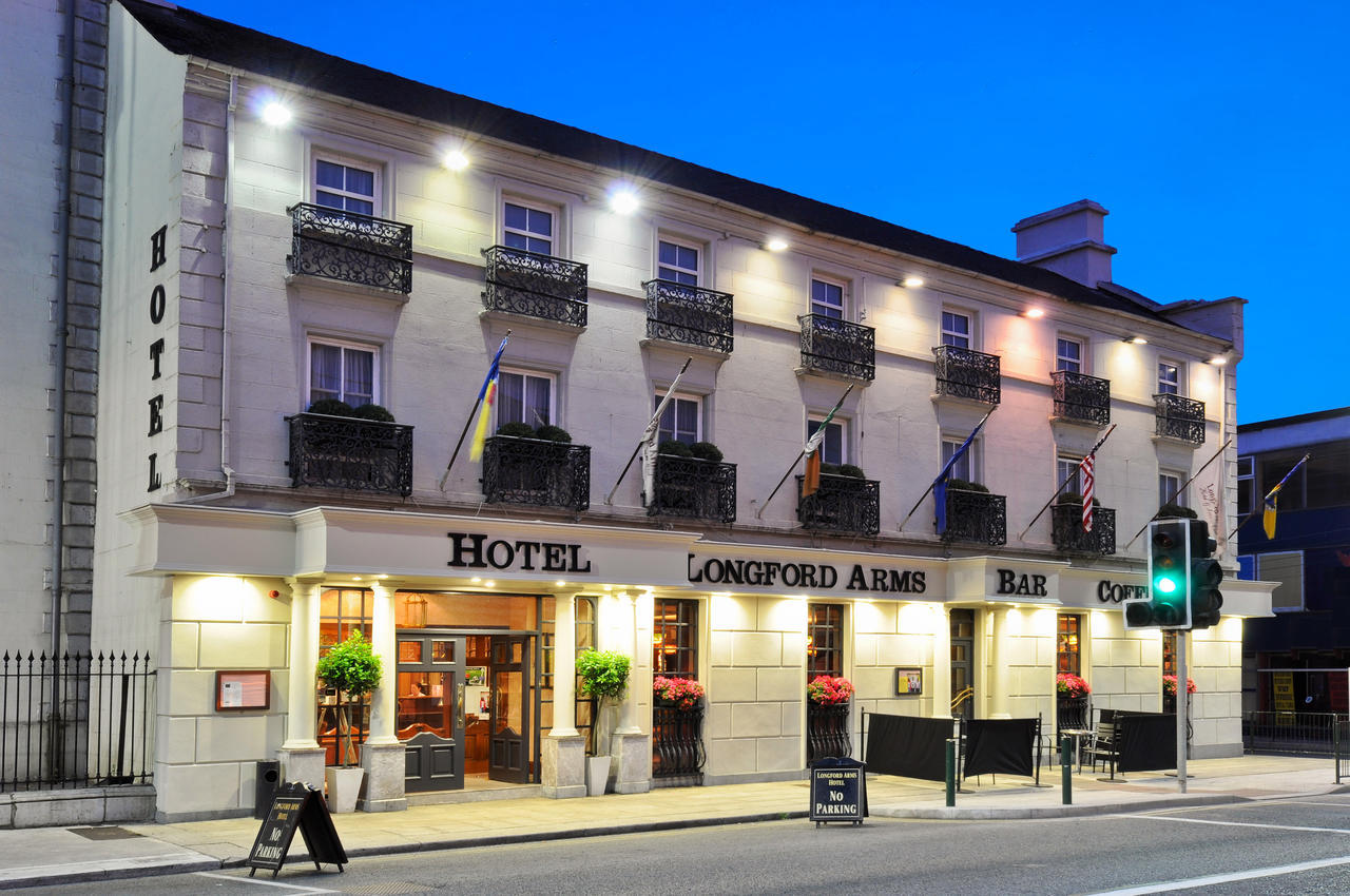 Longford Arms Hotel Exterior photo